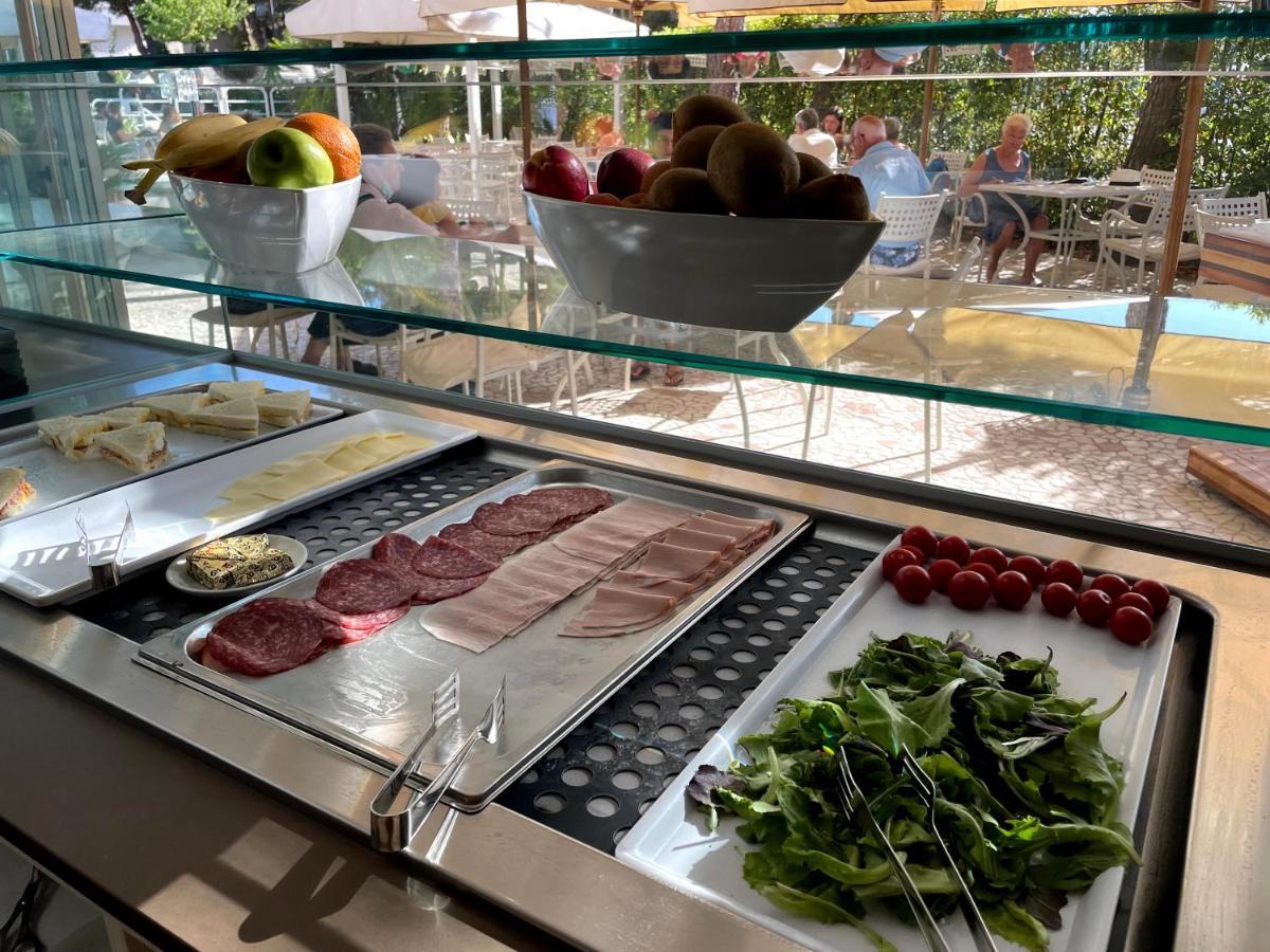 Hotel Franca Milano Marittima Exterior photo