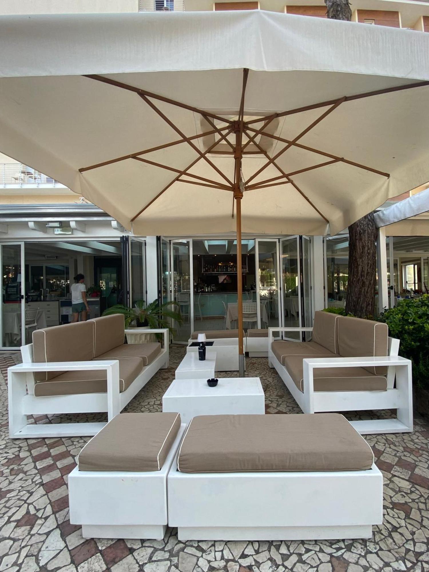 Hotel Franca Milano Marittima Exterior photo